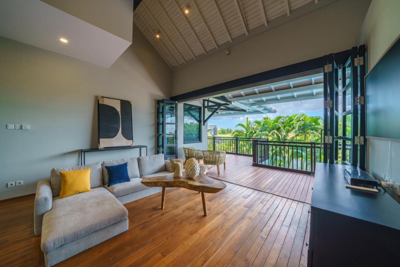 Villa Okenada - Modern 5-Bedroom Pool Villa In Berawa! Canggu Kültér fotó